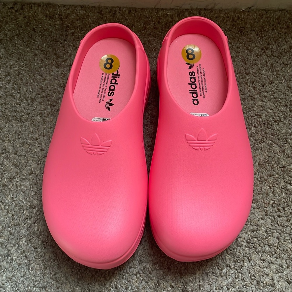 Adidas clogs